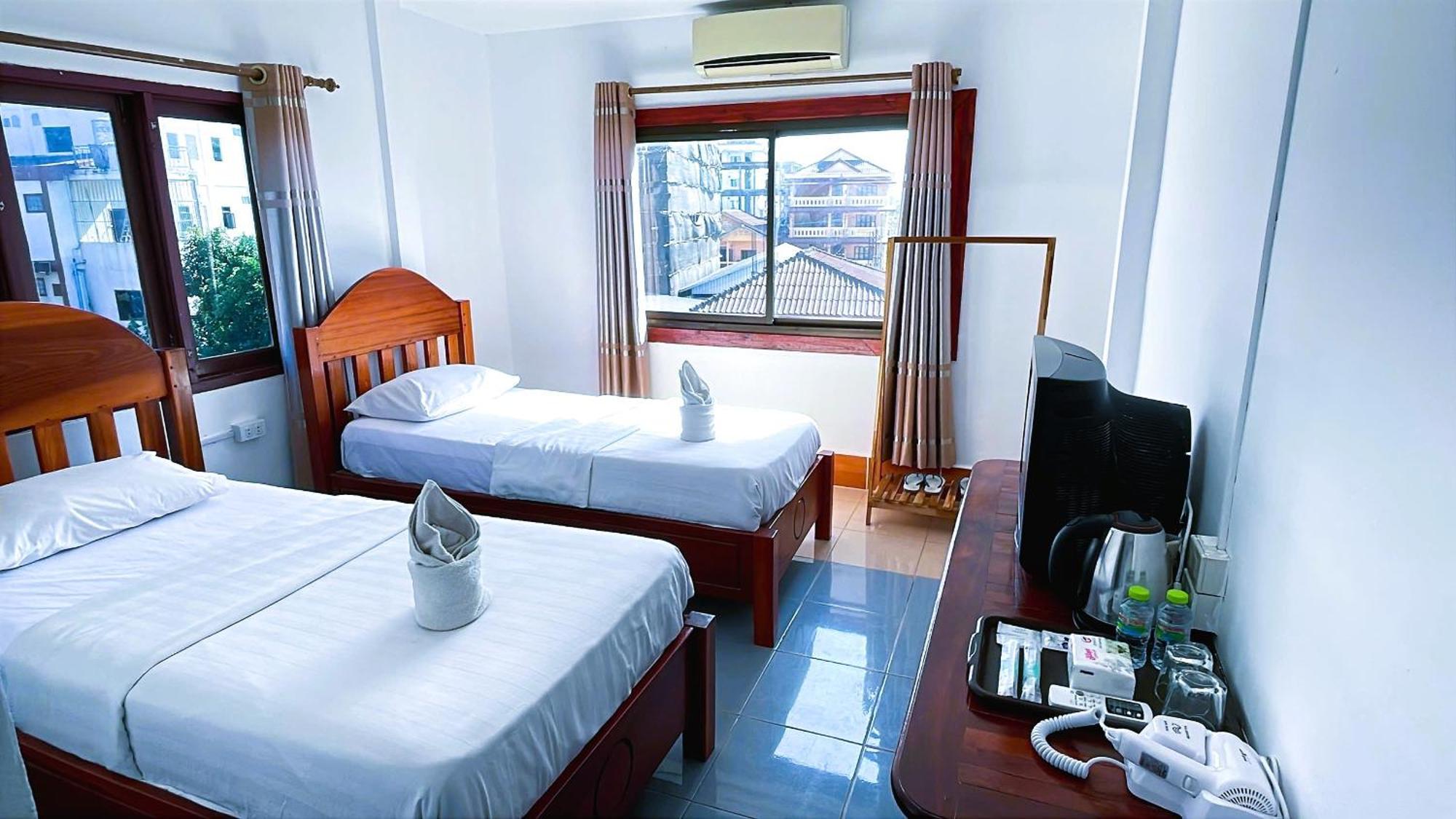 Walking Street Villa Vang Vieng Exterior photo